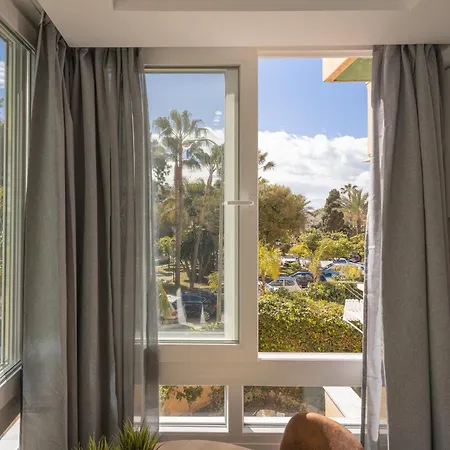 Apartment C45 Fabulous Close To The Sea Malaga